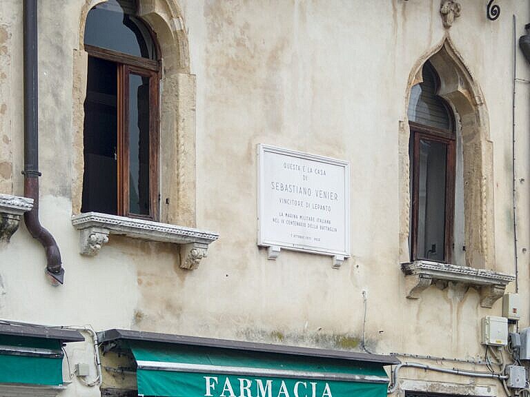 Commemorative plaque for Sebastiano Venier, on his house in Campo Santa Maria Formosa